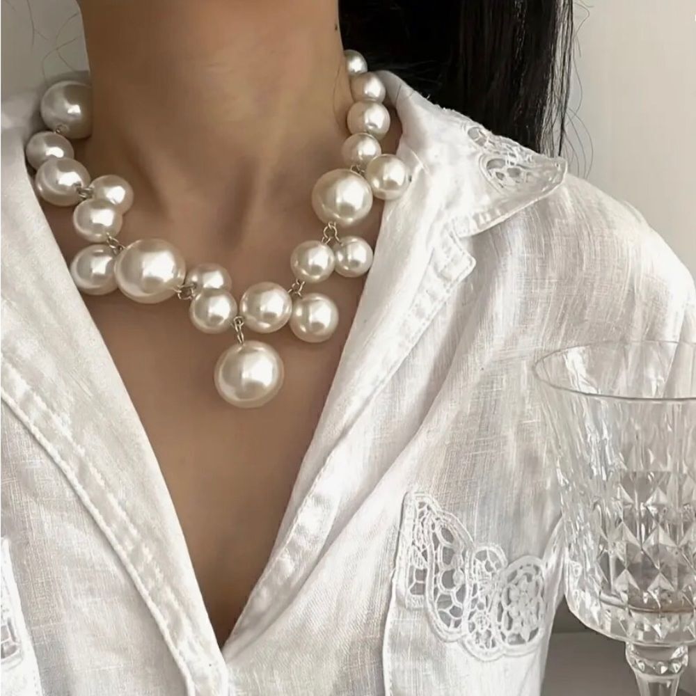 🌺 NEW & beautiful shining faux pearl necklace 🌺